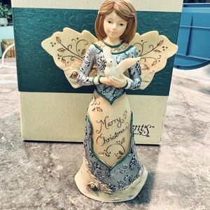 Elements by Pavilion 2008 5.5” MERRY CHRISTMAS ANGEL